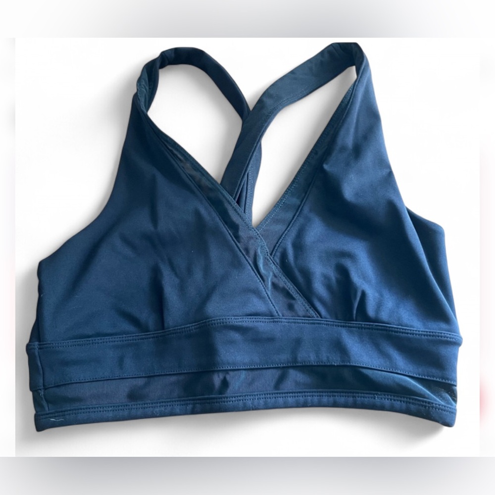 Fabletics Black‎ Cross-Back Sports Bra